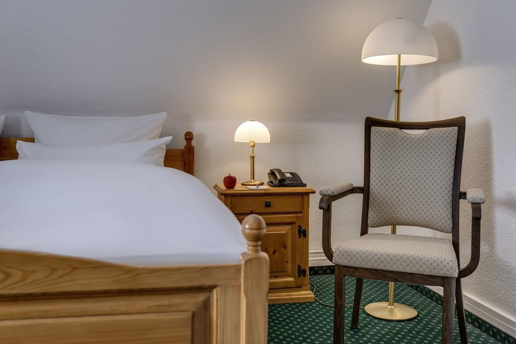 Hotel Hofgut Sternen - Wohnen In Kunst Und Kultur Breitnau Eksteriør billede